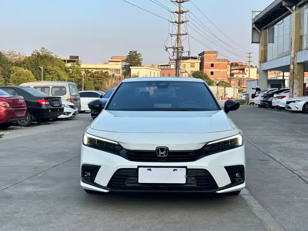 Honda Civic — фото 8