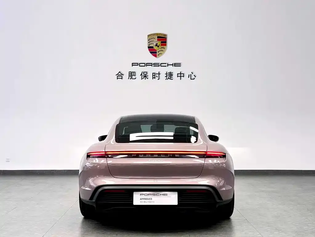 Porsche Taycan — фото 5