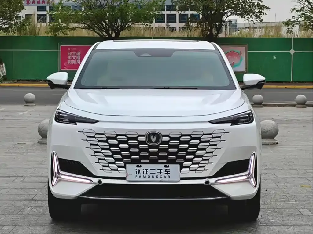 Changan UNI-K 2021 из CN, фото 2