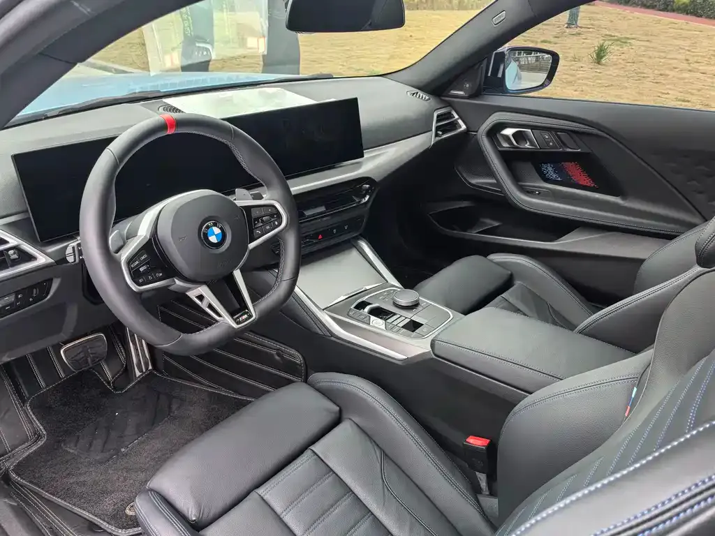 BMW M240i 2025 из CN, фото 2