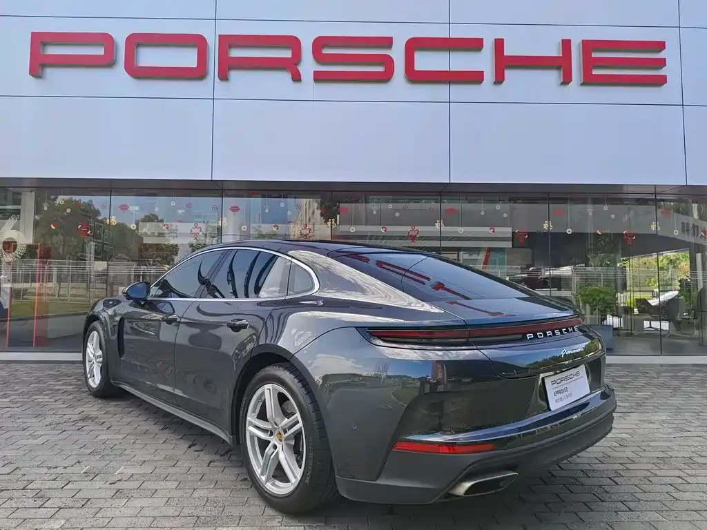 Porsche Panamera — фото 5