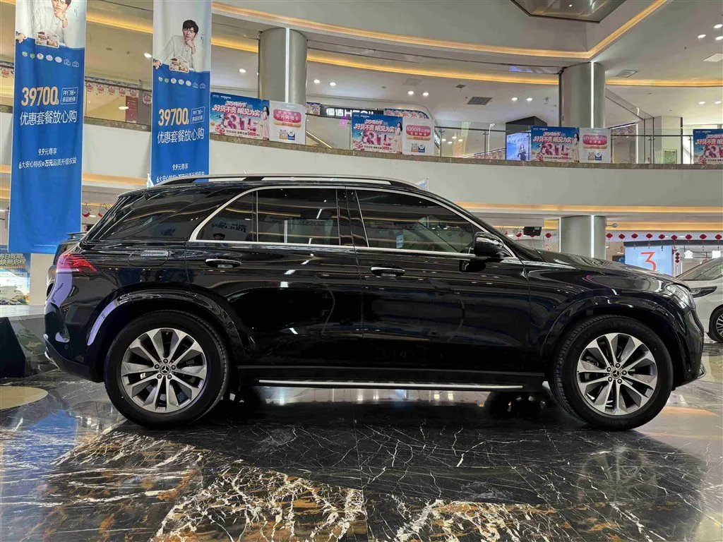 Mercedes-Benz GLE — фото 8