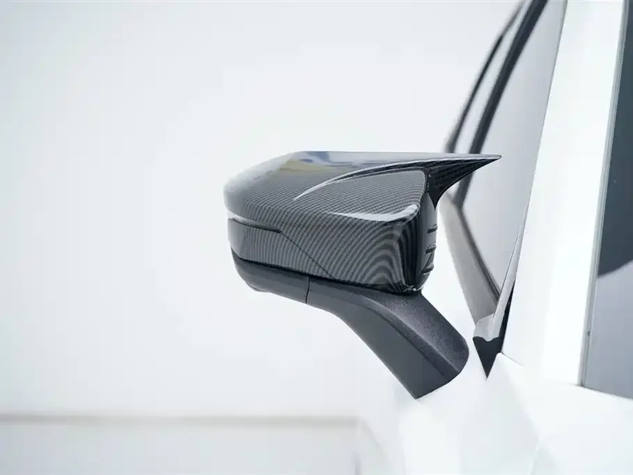 Changan UNI-V iDD 2023 из CN, фото 2