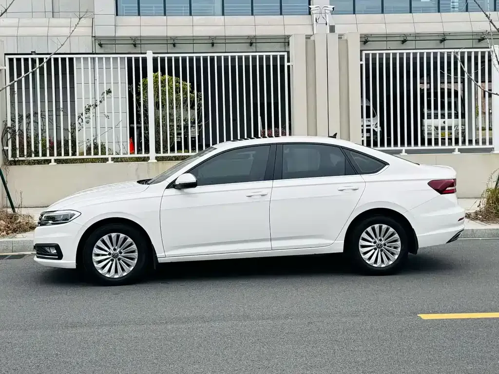 Volkswagen Lavida 2022 из CN, фото 6