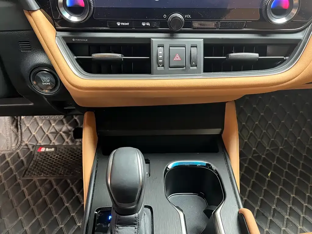 Lexus ES 2025 из CN, фото 3