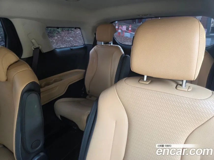 Kia Carnival 2023 из KR, фото 3