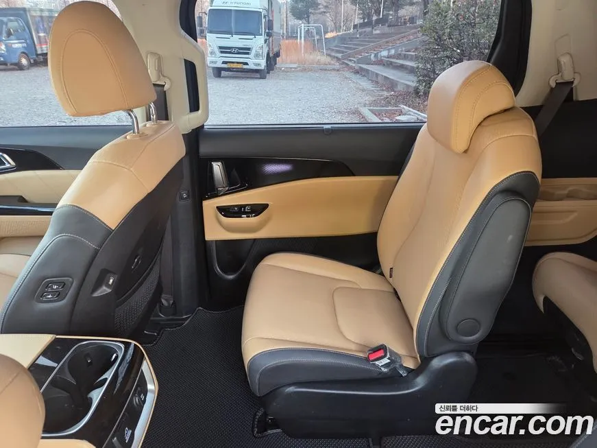 Kia Carnival 2023 из KR, фото 5