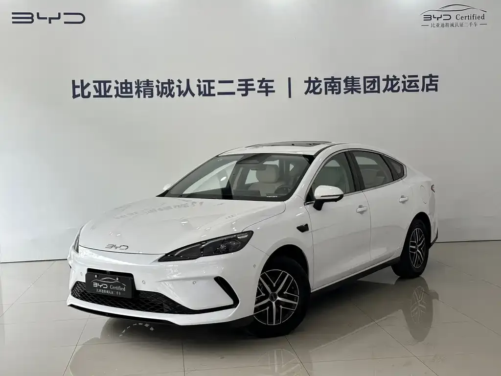 BYD Seal 05 DM-i — фото 1