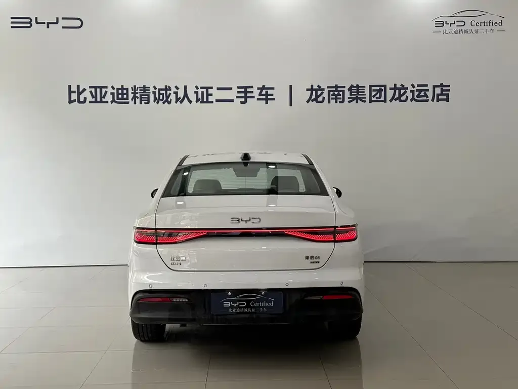 BYD Seal 05 DM-i — фото 2