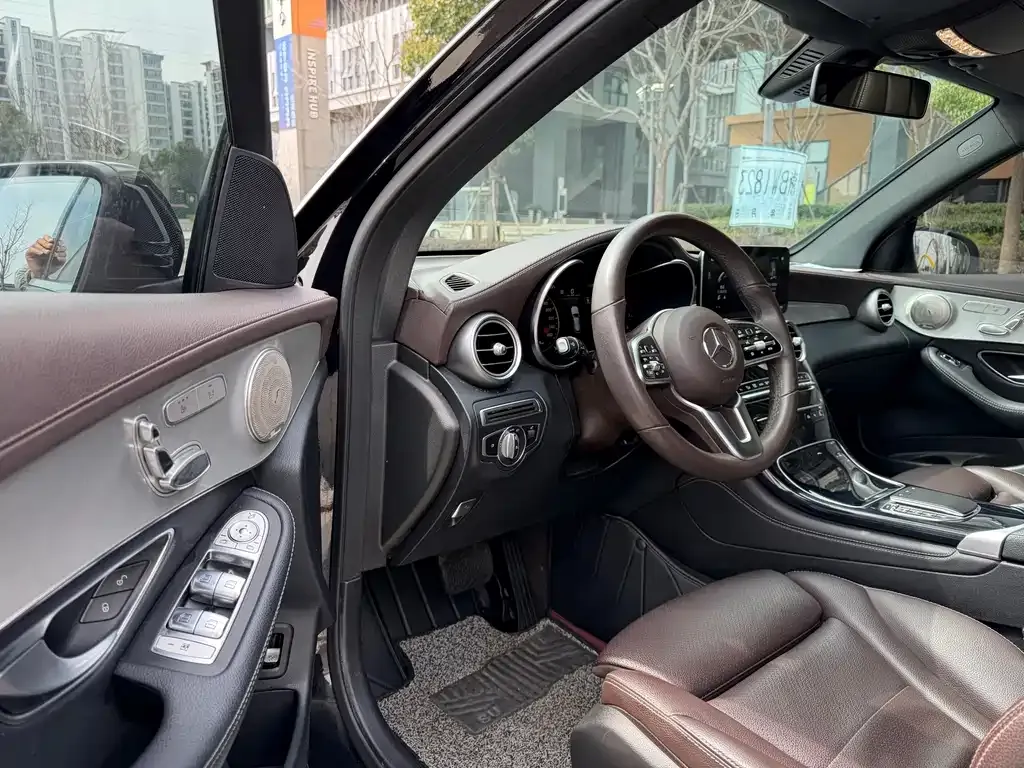 Mercedes-Benz GLC 2021 из CN, фото 9