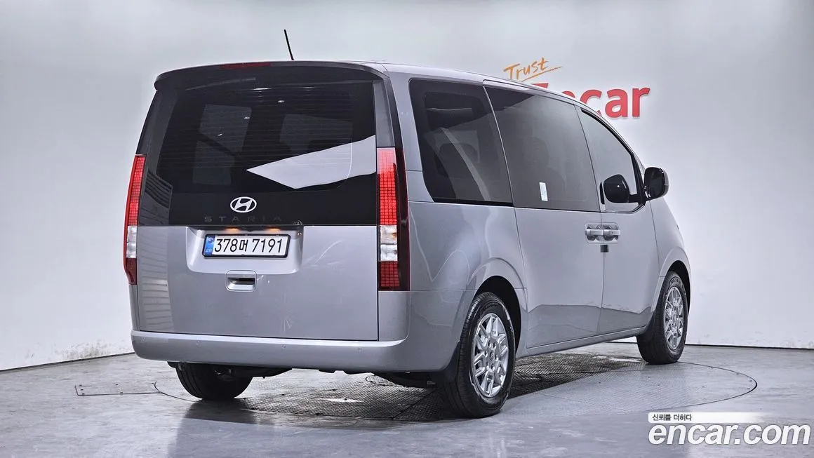 Hyundai Staria 2025 из KR, фото 10