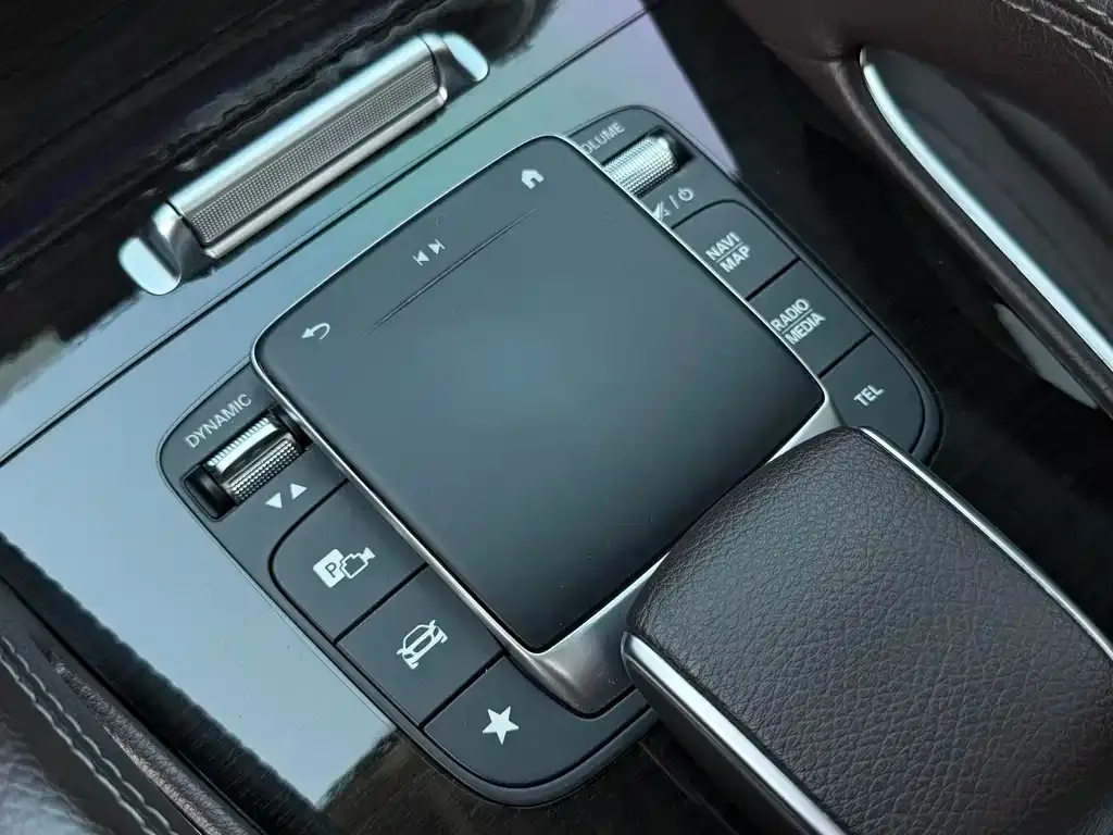 Mercedes-Benz GLE — фото 5