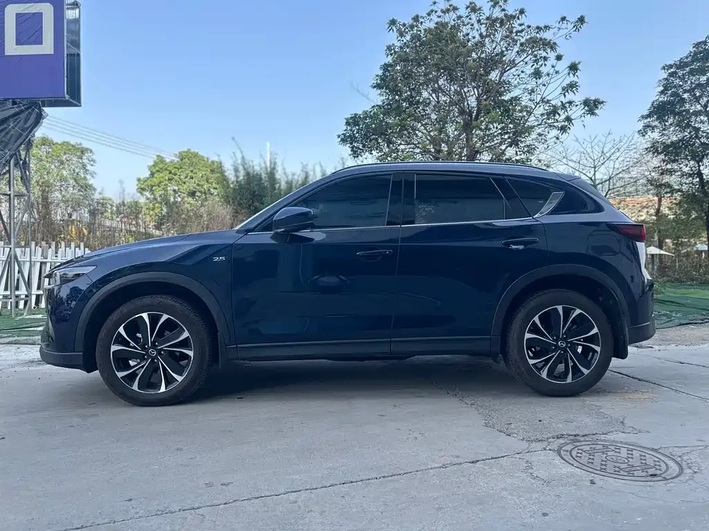 Mazda CX-5 2024 из CN, фото 2