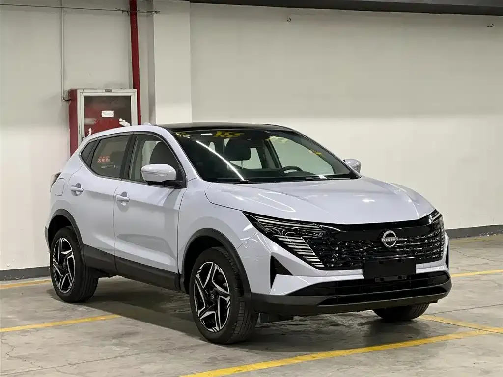 Nissan Qashqai — фото 8