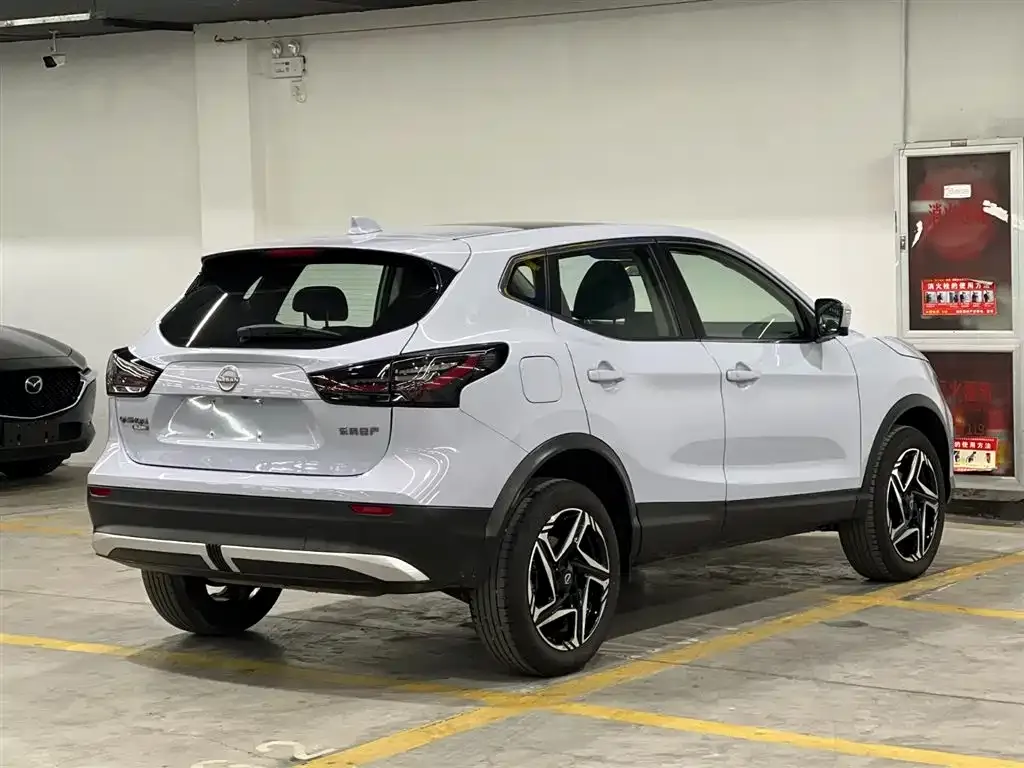 Nissan Qashqai — фото 6