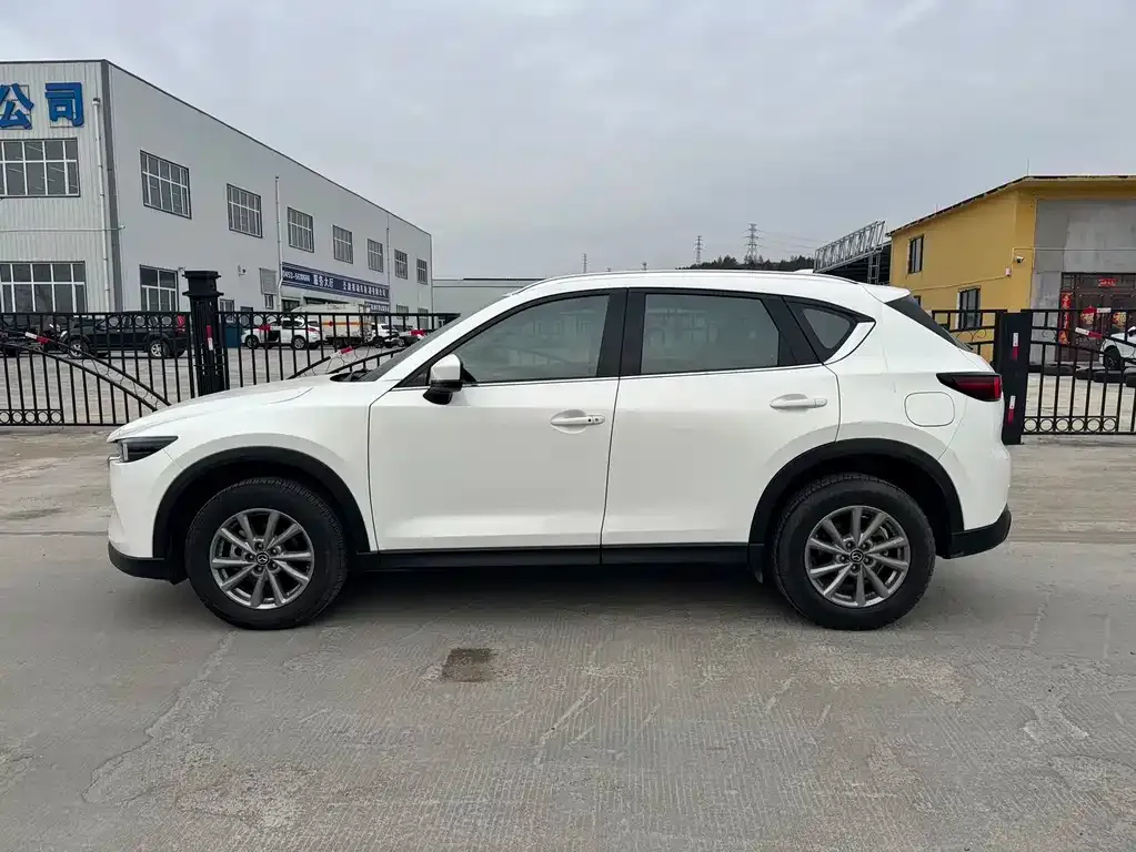 Mazda CX-5 2022 из CN, фото 8