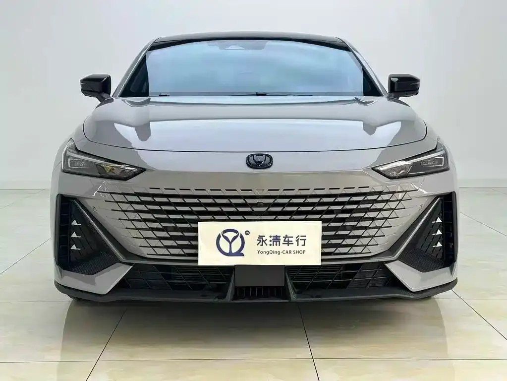 Changan UNI-V 2023 из CN, фото 4