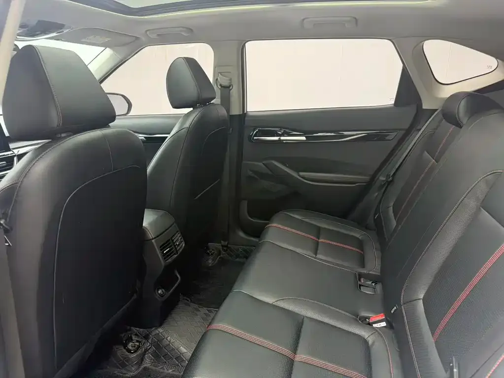 Kia KX3 — фото 8