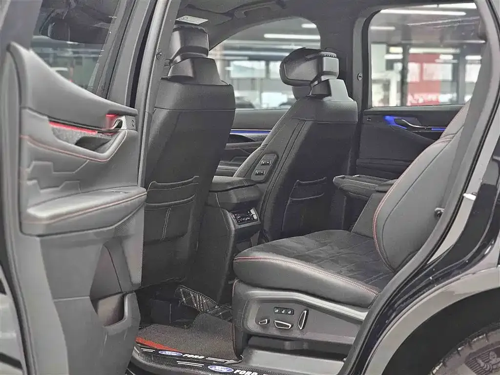 Ford Edge 2024 из CN, фото 10