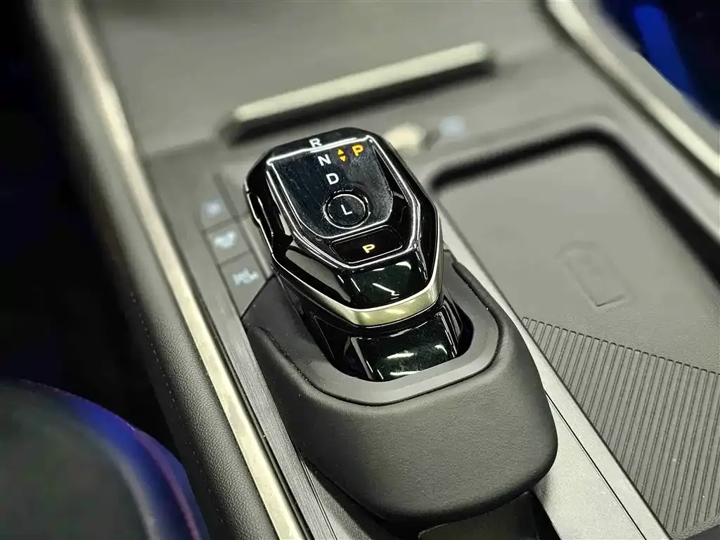 Ford Edge 2024 из CN, фото 8