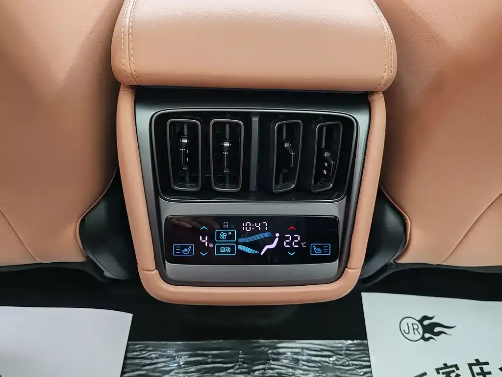 BYD L EV 2025 из CN, фото 2