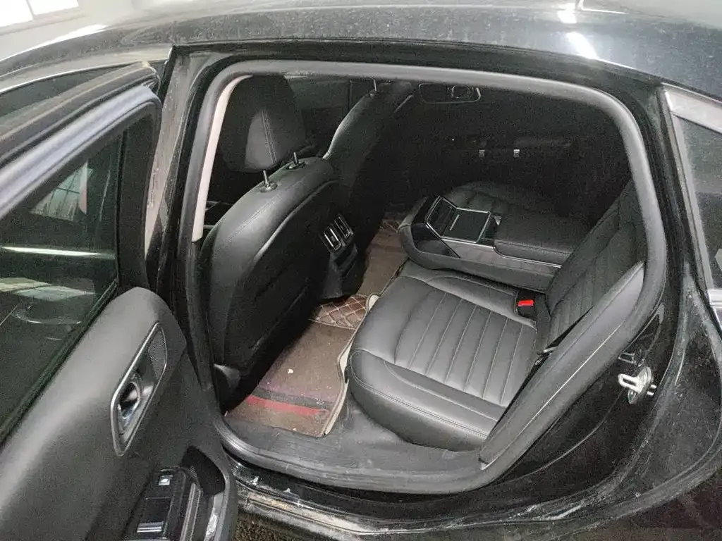 Citroen C6 2021 из CN, фото 3