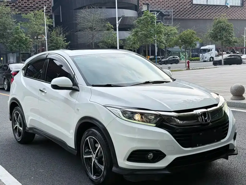 Honda Vezel — фото 6