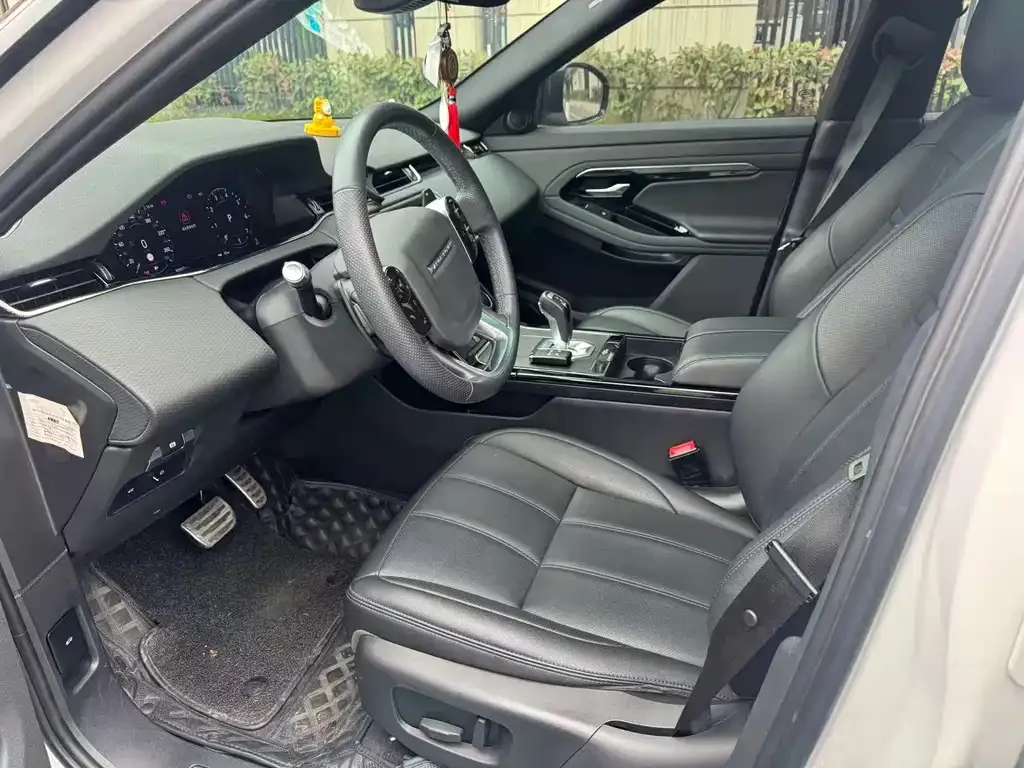 Land Rover Evoque 2021 из CN, фото 2