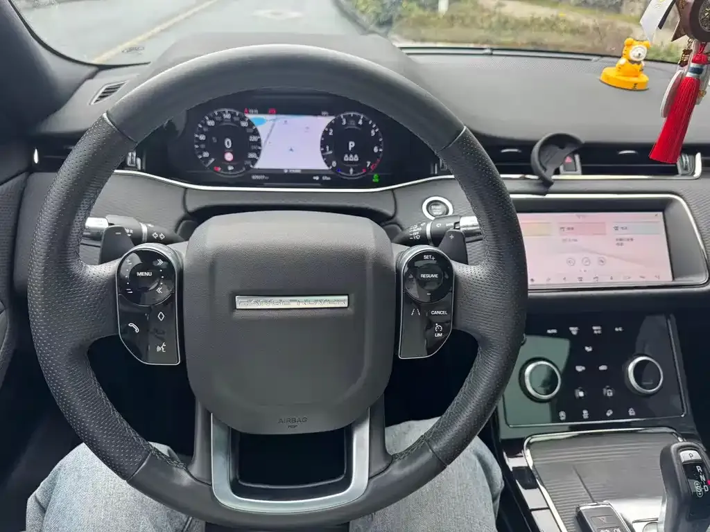 Land Rover Evoque 2021 из CN, фото 3
