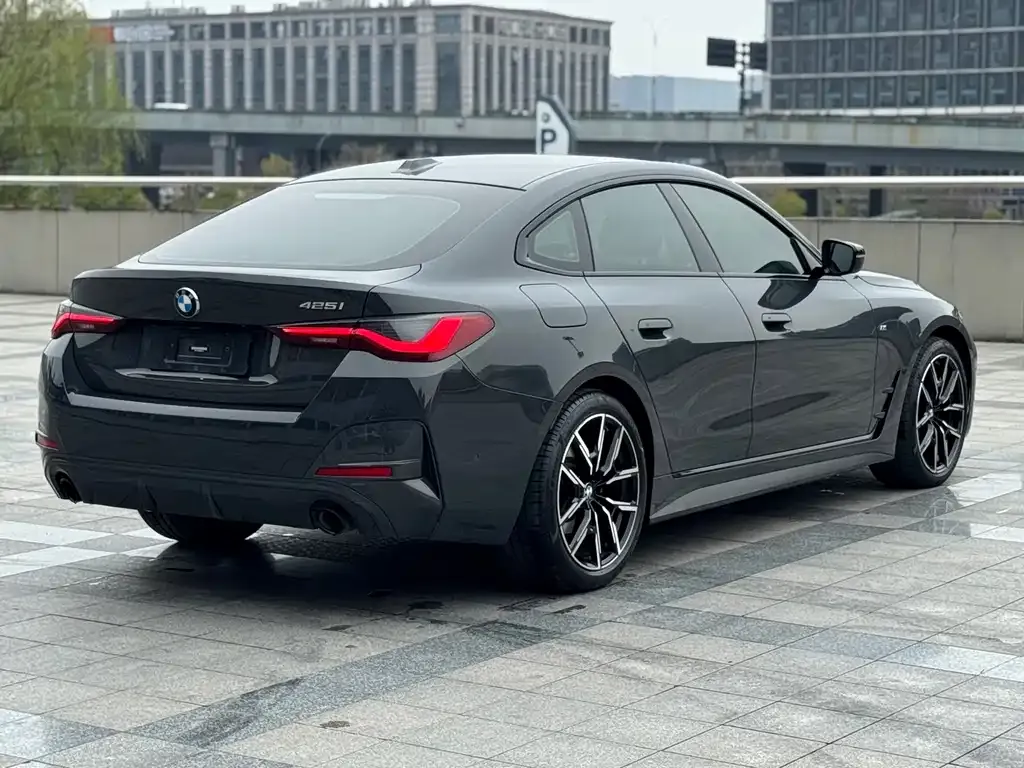 BMW 4 Series 2022 из CN, фото 6