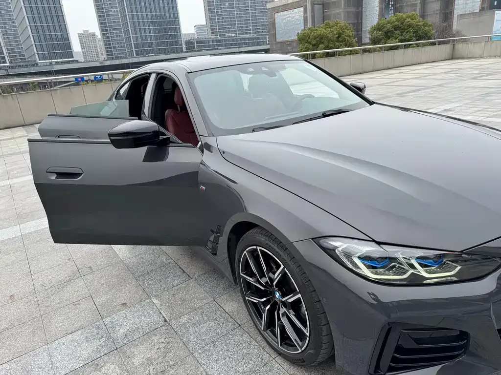 BMW 4 Series 2022 из CN, фото 10
