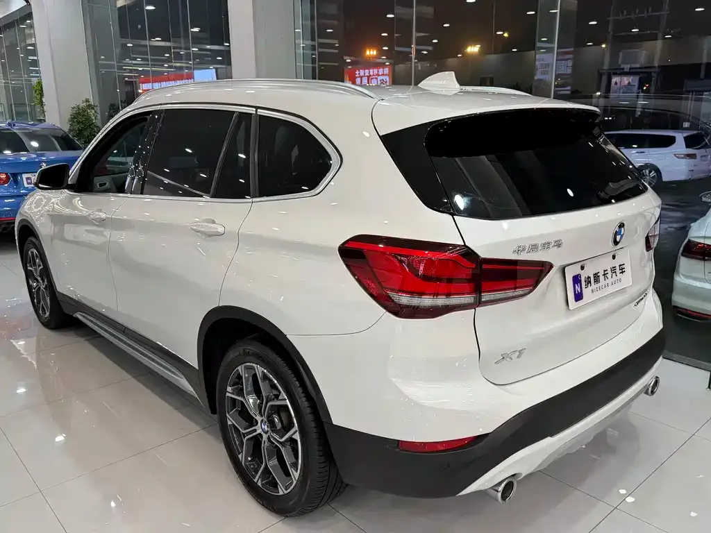 BMW X1 — фото 3