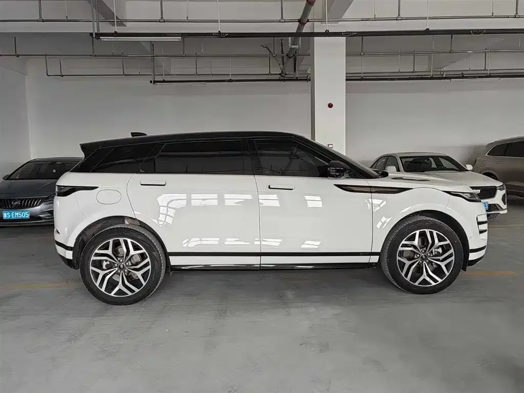 Land Rover Evoque — фото 8