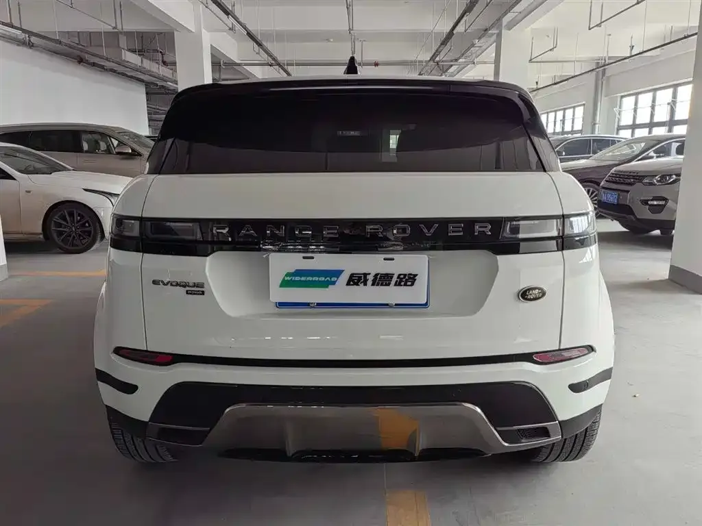Land Rover Evoque — фото 6