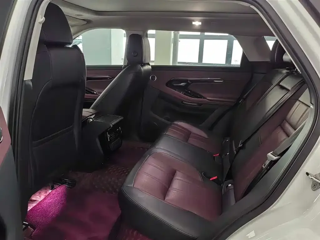 Land Rover Evoque — фото 5