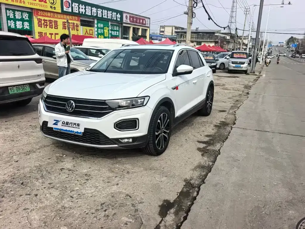 Volkswagen T-Roc 2021 из CN, фото 1