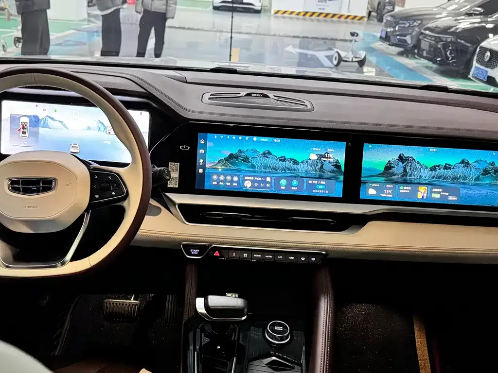 Geely Xingyue L 2023 из CN, фото 3