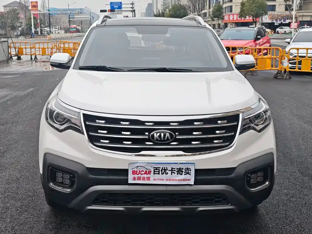 Kia Sportage — фото 4