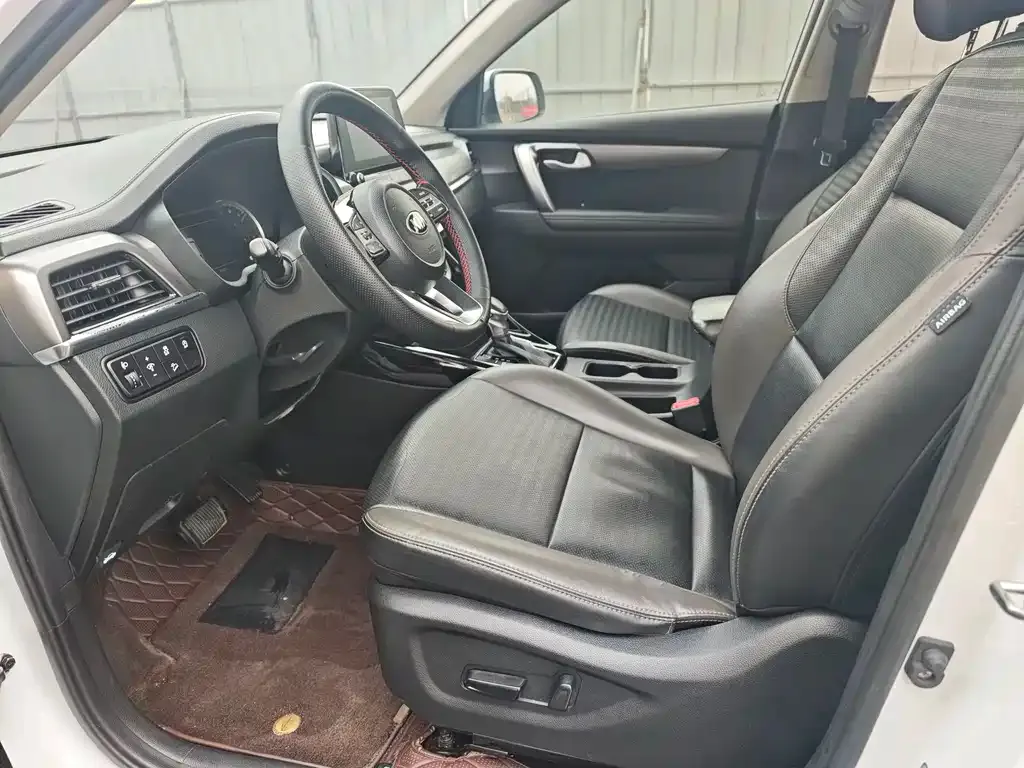 Kia Sportage — фото 8