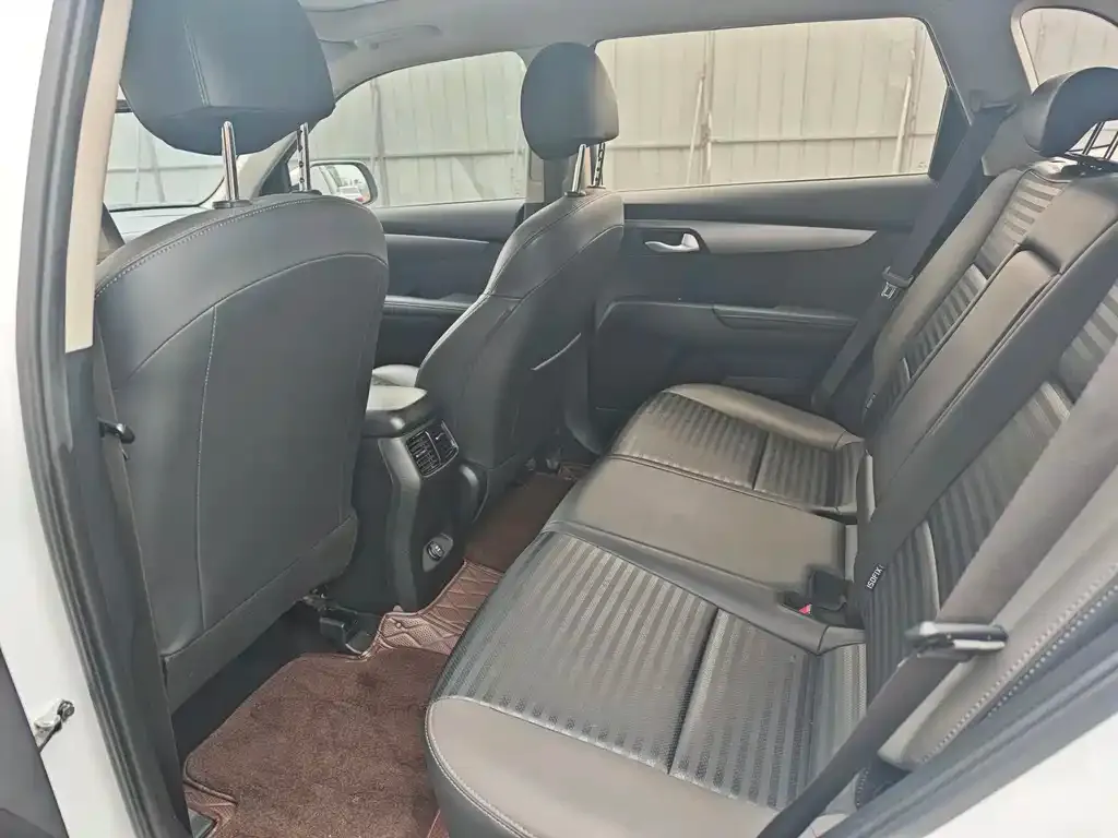 Kia Sportage — фото 2