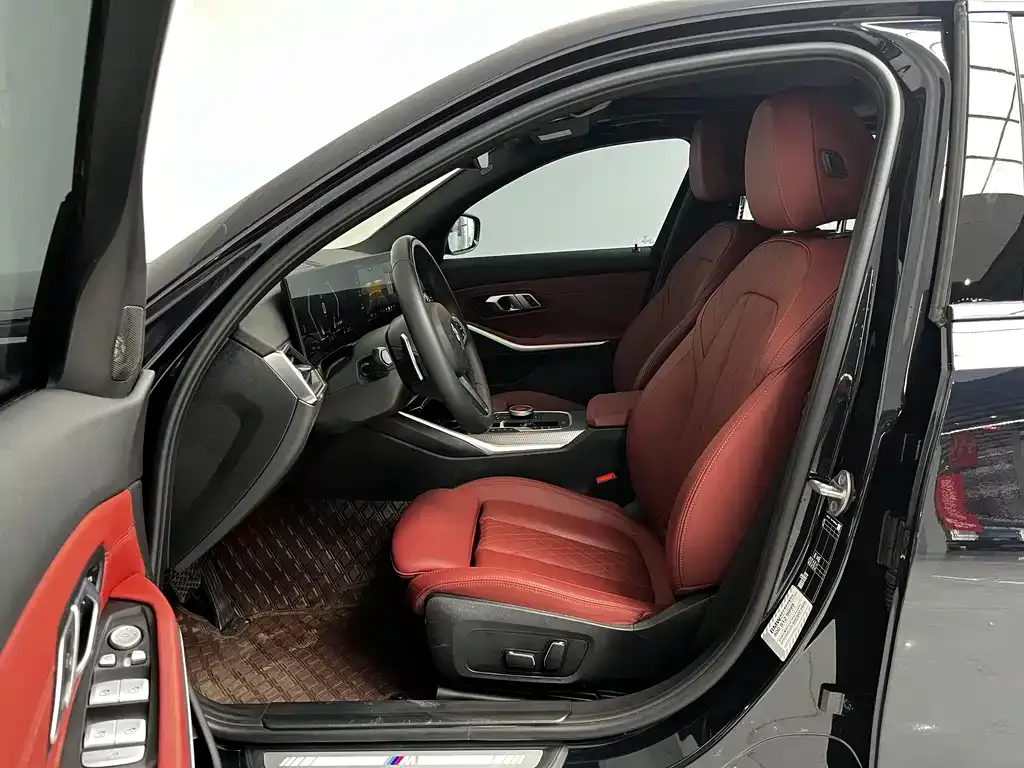 BMW 3 Series 2024 из CN, фото 5