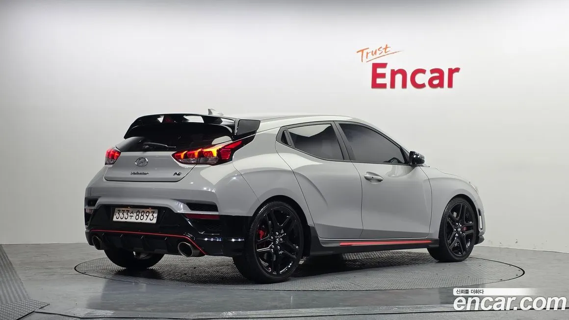 Hyundai Veloster — фото 3