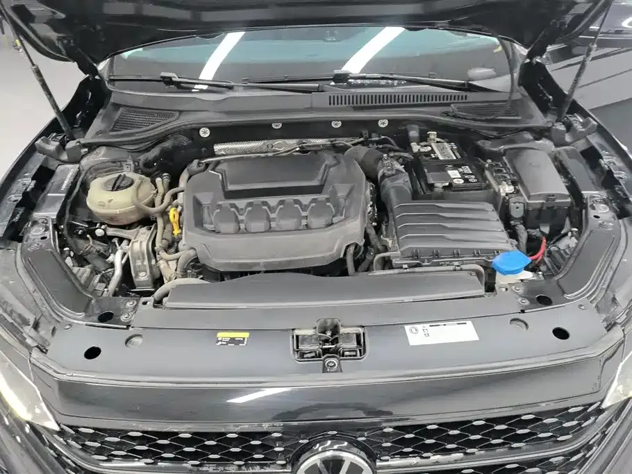 Volkswagen Passat — фото 8