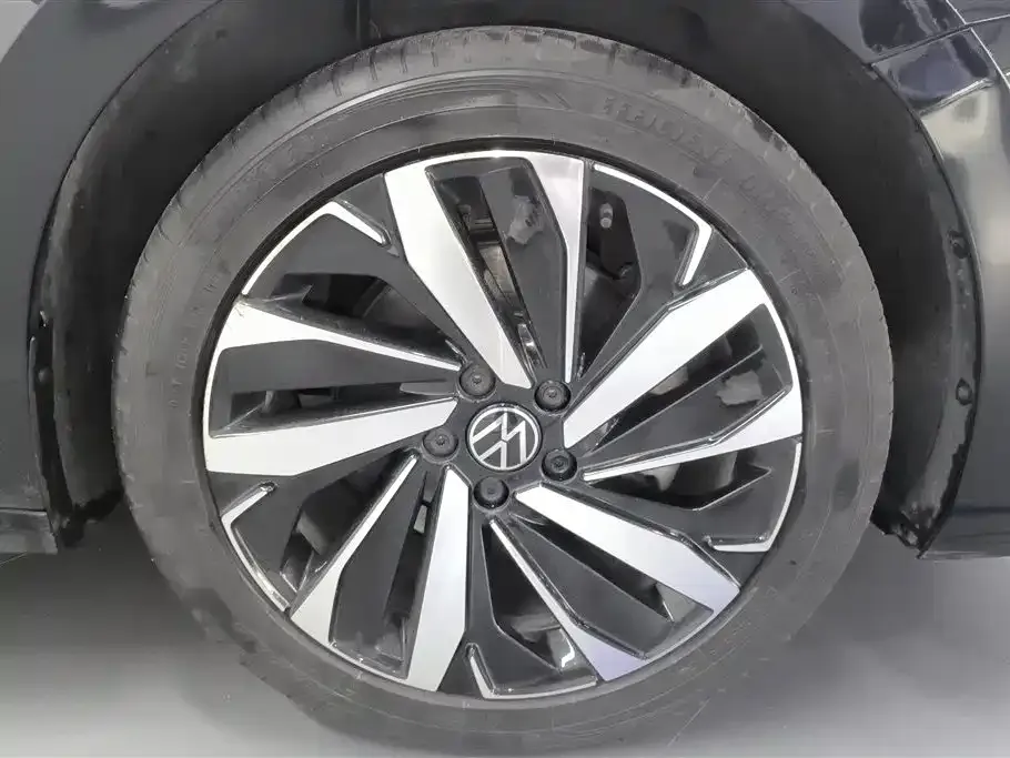 Volkswagen Passat — фото 7