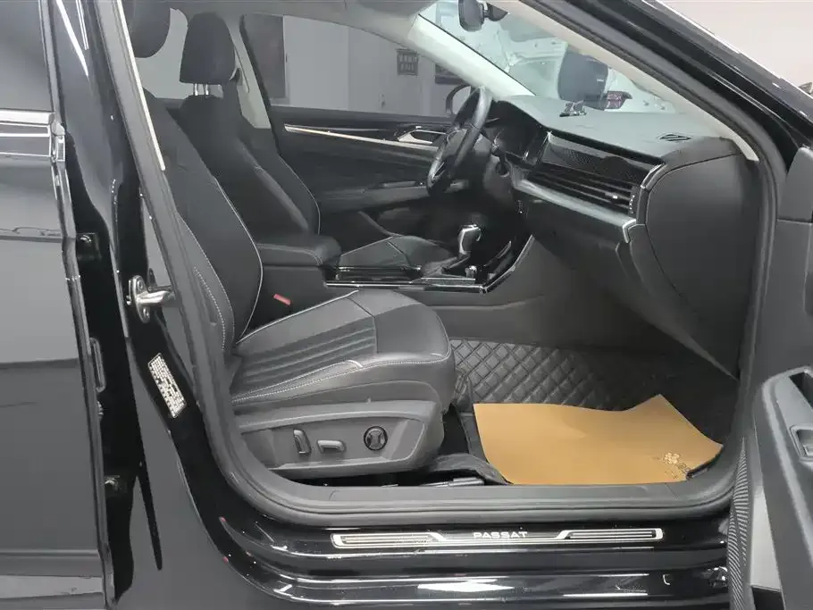 Volkswagen Passat — фото 3