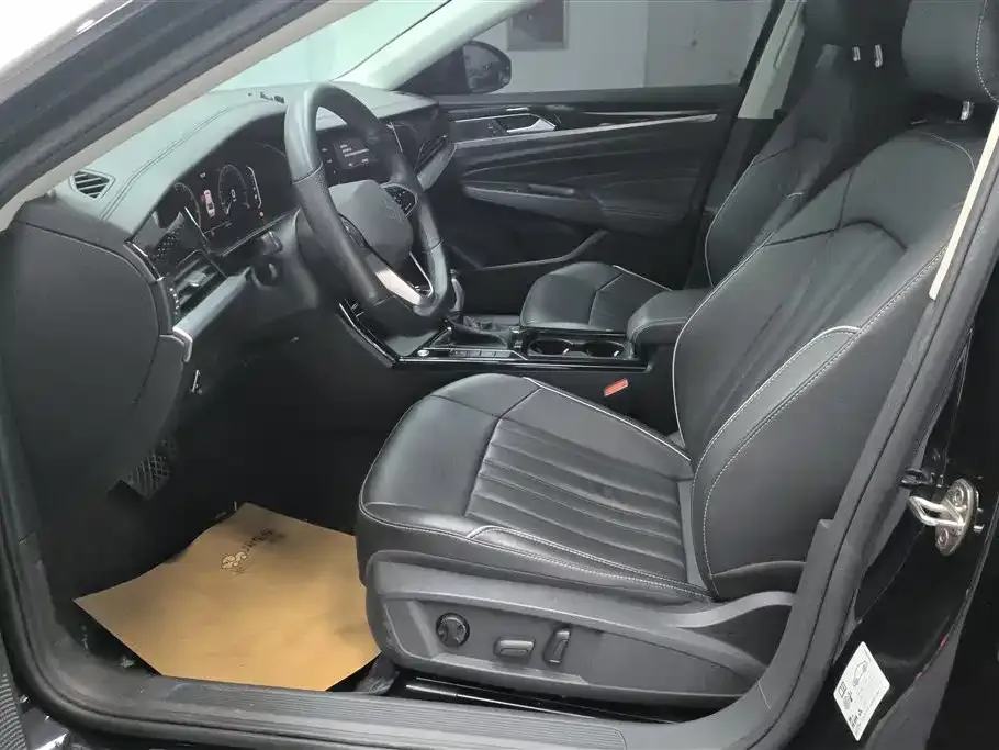 Volkswagen Passat — фото 4