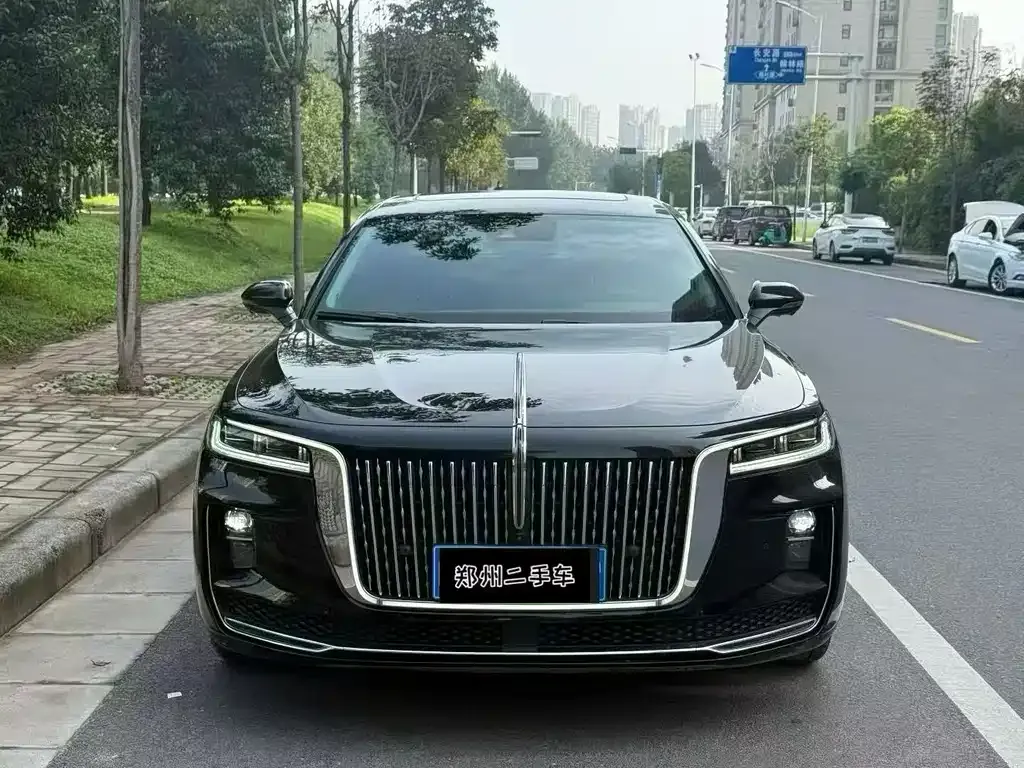 Hongqi H9 — фото 9
