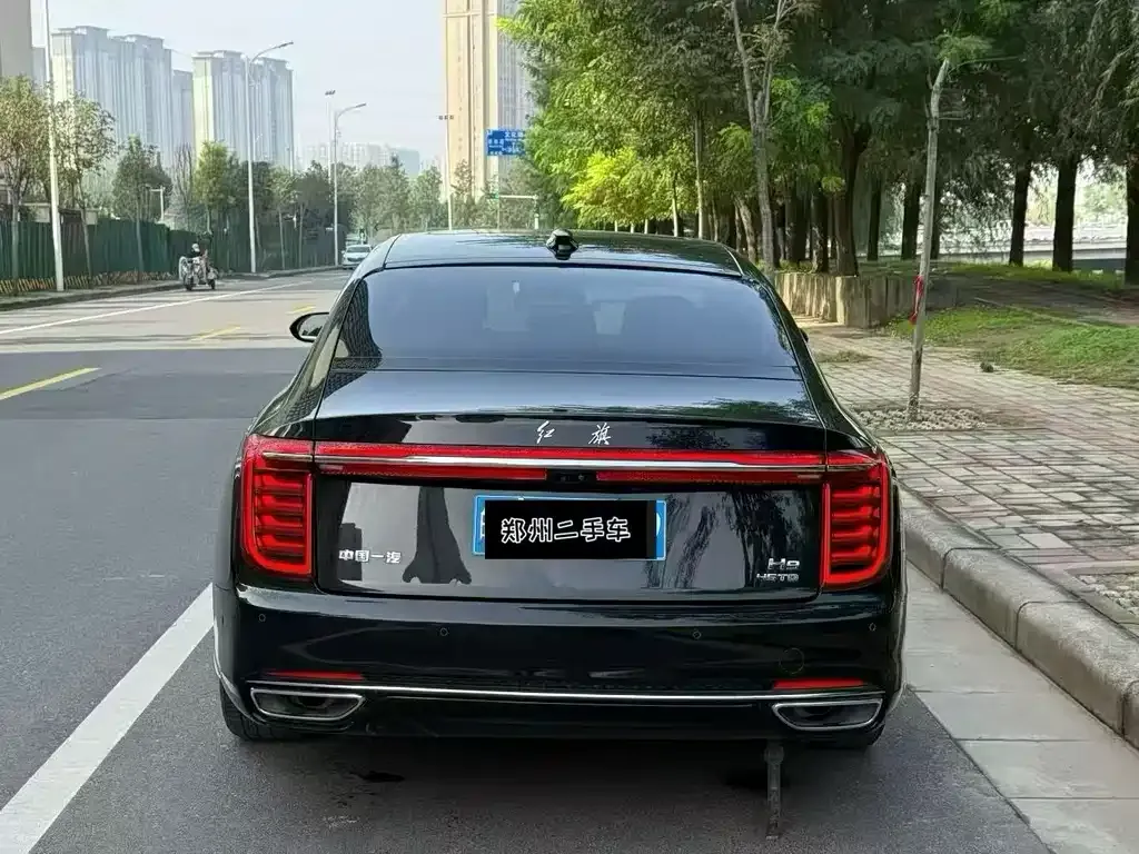 Hongqi H9 — фото 6