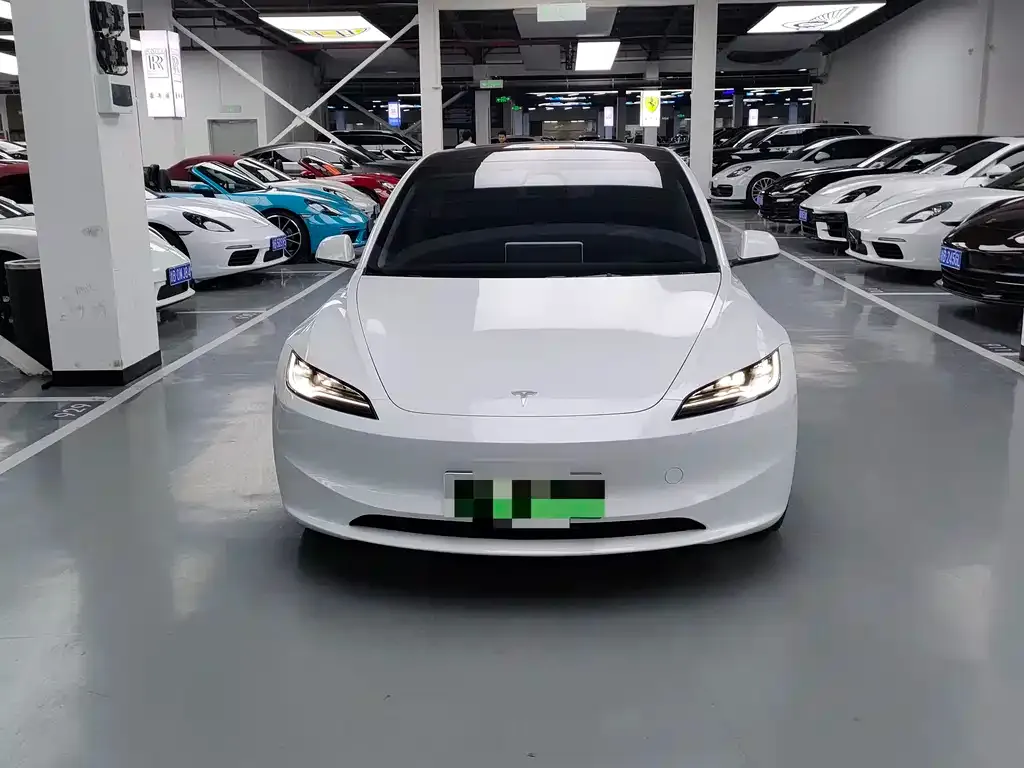 Tesla Model 3 2024 из CN, фото 10