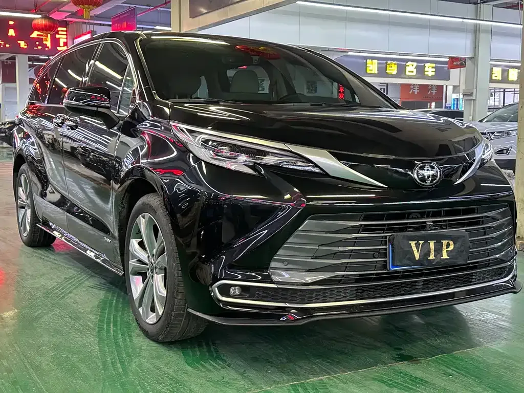 Toyota Sienna 2024 из CN, фото 9